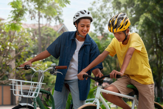 How to Teach Your Child to Ride a Kids Bicycle in 5 Easy Steps - Vesco Cycles